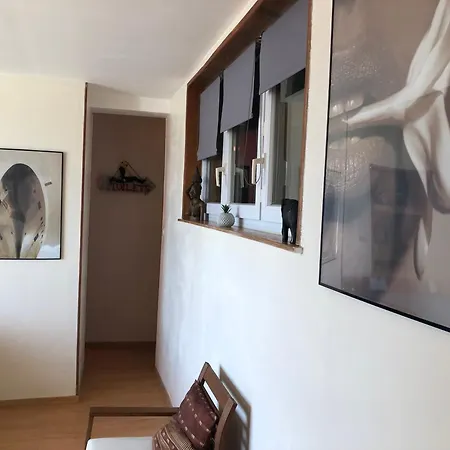 Aloha Apartment *